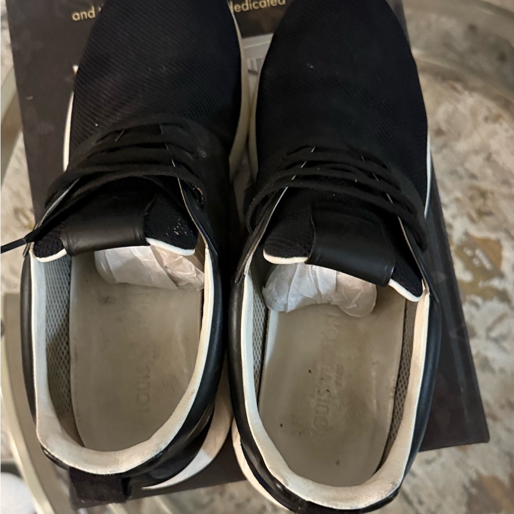 Louis Vuitton Fastlane sneaker - black and white - Picture 8 of 10